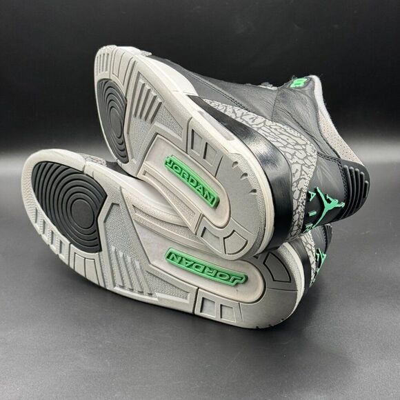 Air Jordan 3 Retro 'Green Glow' - Picture 7 of 9